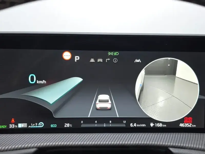 2022 Kia EV6 с пробегом 46 352 км