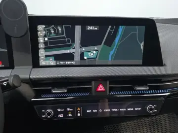 2022 Kia EV6 с пробегом 46 352 км