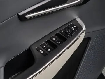 2024 Kia EV6 с пробегом 38 513 км