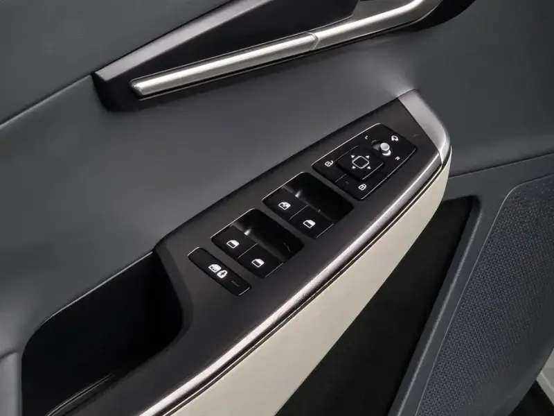 2024 Kia EV6 с пробегом 38 513 км