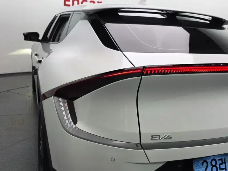 2024 Kia EV6 с пробегом 38 513 км