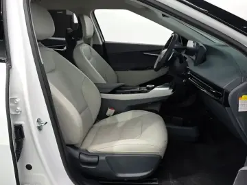 2024 Kia EV6 с пробегом 38 513 км