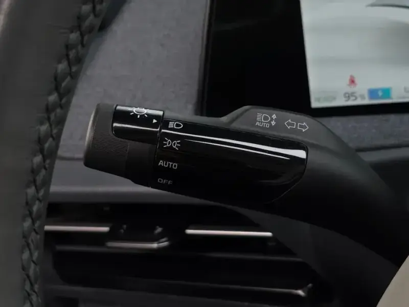 2024 Kia EV6 с пробегом 38 513 км