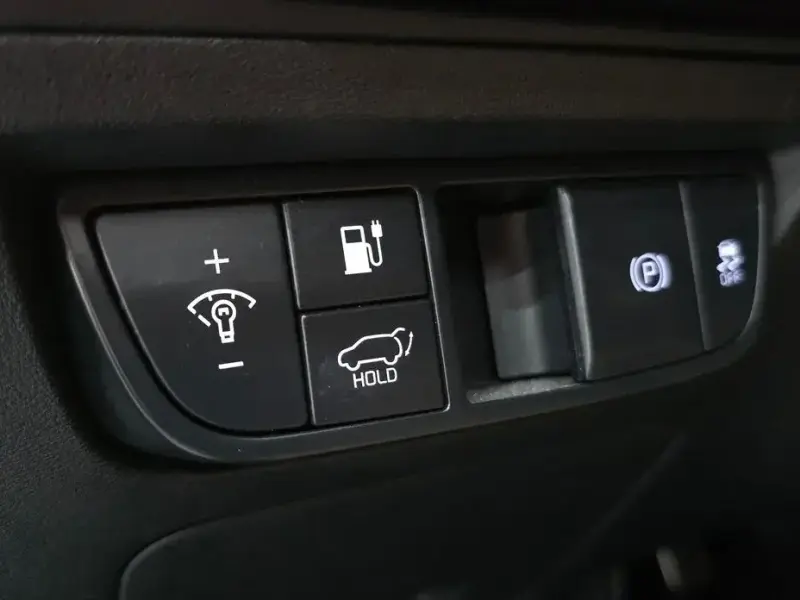 2023 Kia EV6 с пробегом 45 035 км