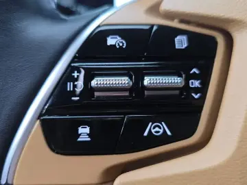 2023 Kia EV6 с пробегом 45 035 км