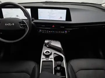 2023 Kia EV6 с пробегом 22 883 км