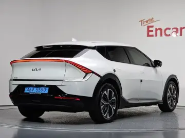 2024 Kia EV6 с пробегом 71 606 км