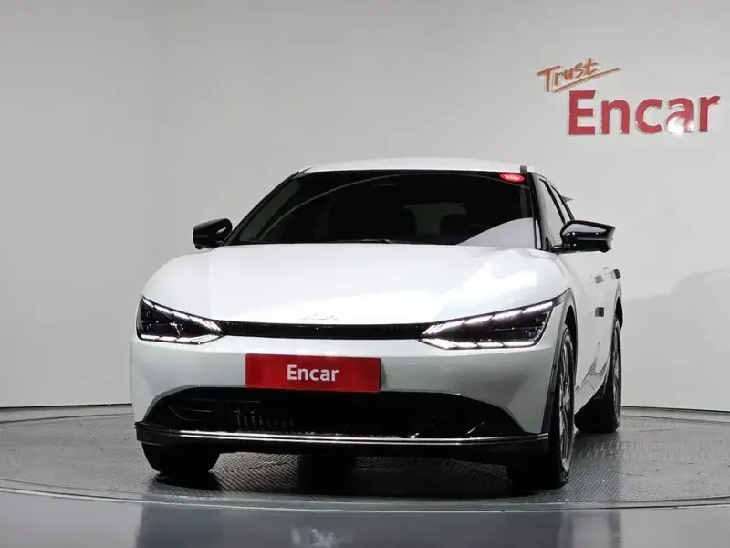 2024 Kia EV6 с пробегом 71 606 км