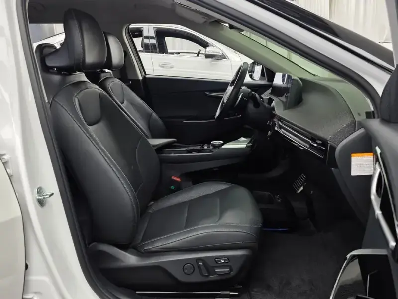 2024 Kia EV6 с пробегом 71 606 км