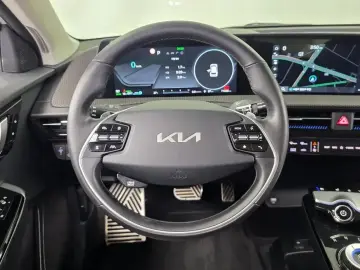 2024 Kia EV6 с пробегом 71 606 км