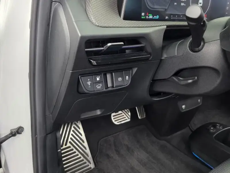 2024 Kia EV6 с пробегом 71 606 км