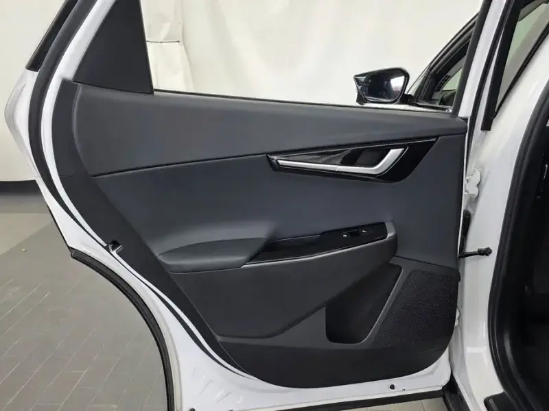 2024 Kia EV6 с пробегом 71 606 км