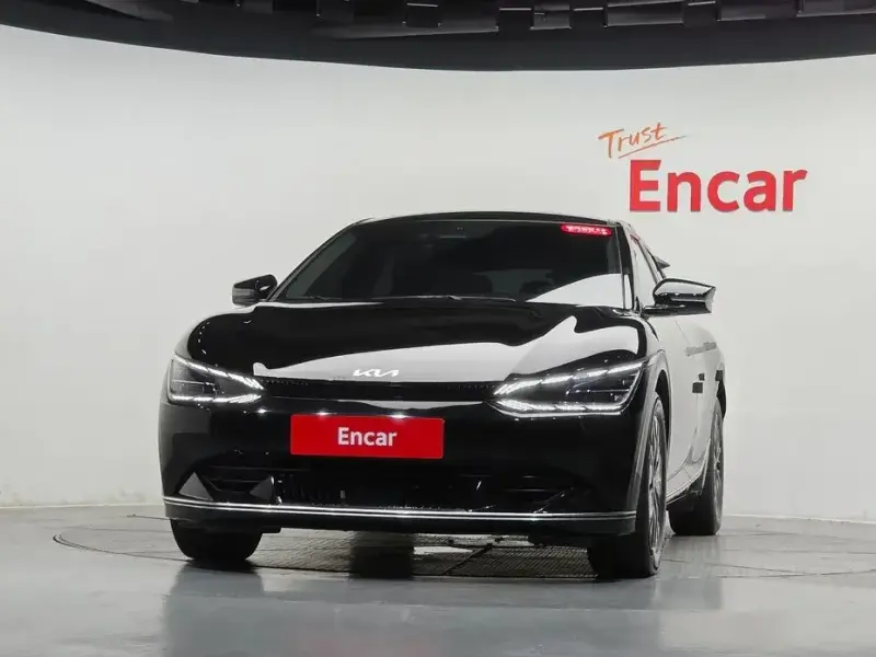 2022 Kia EV6 с пробегом 62 354 км