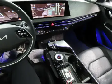2022 Kia EV6 с пробегом 86 994 км