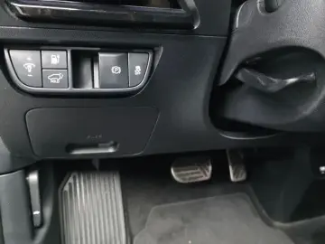 2022 Kia EV6 с пробегом 62 354 км