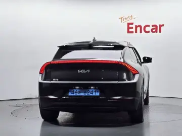2022 Kia EV6 с пробегом 76 882 км