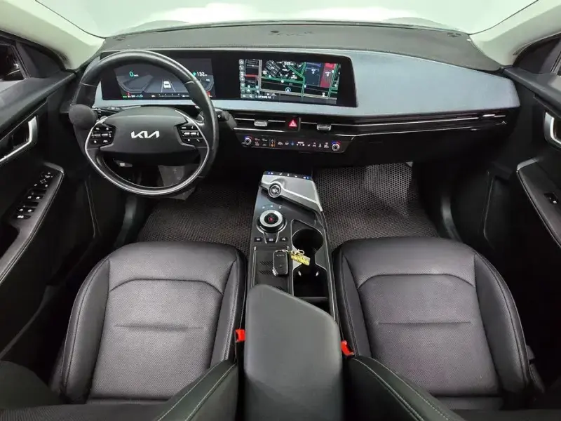 2022 Kia EV6 с пробегом 76 882 км
