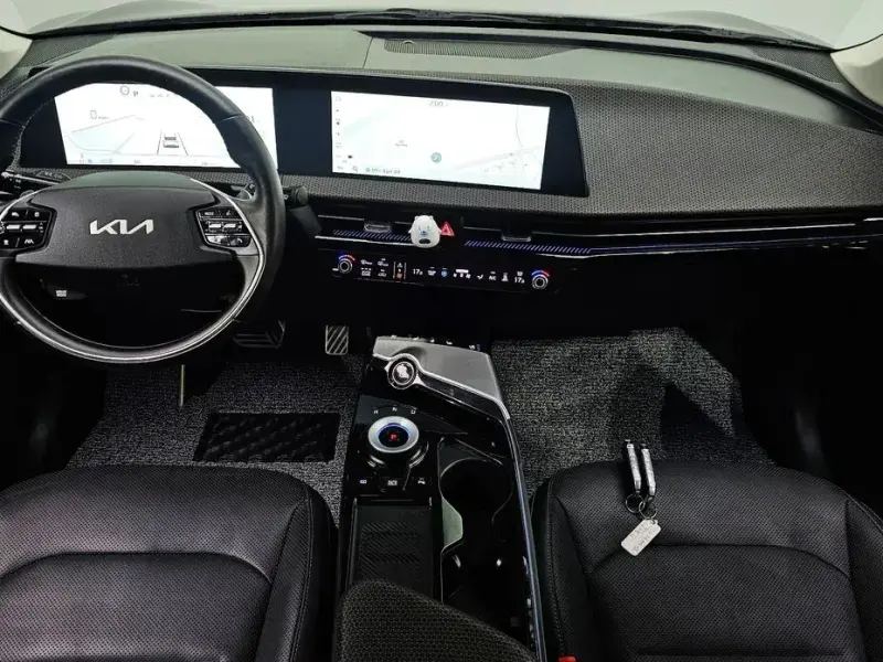 2022 Kia EV6 с пробегом 79 844 км