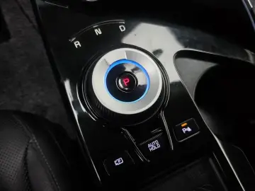 2022 Kia EV6 с пробегом 79 844 км