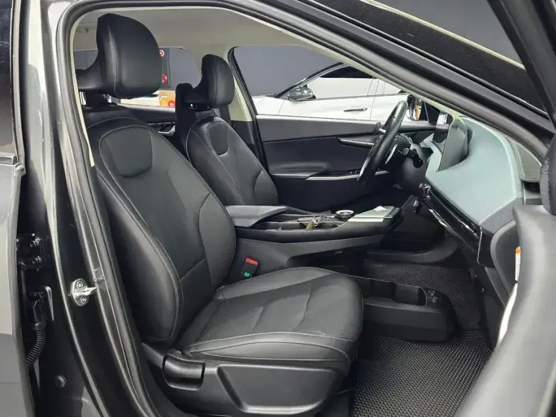2022 Kia EV6 с пробегом 76 882 км