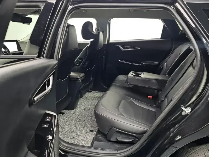 2022 Kia EV6 с пробегом 79 844 км