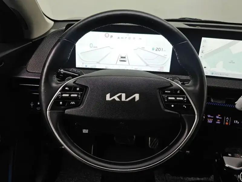 2022 Kia EV6 с пробегом 79 844 км