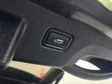 2022 Kia EV6 с пробегом 76 882 км