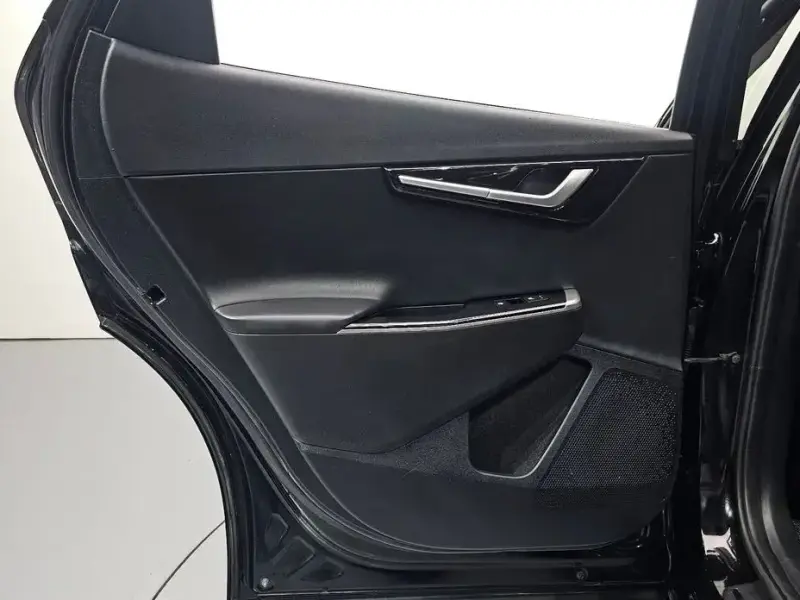 2022 Kia EV6 с пробегом 79 844 км