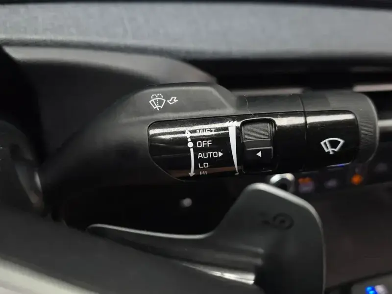 2022 Kia EV6 с пробегом 76 882 км