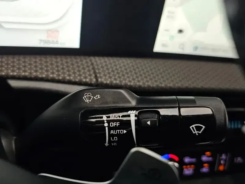 2022 Kia EV6 с пробегом 79 844 км