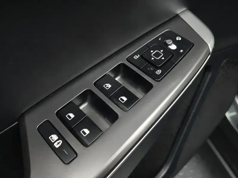 2022 Kia EV6 с пробегом 76 882 км