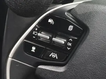 2022 Kia EV6 с пробегом 76 882 км