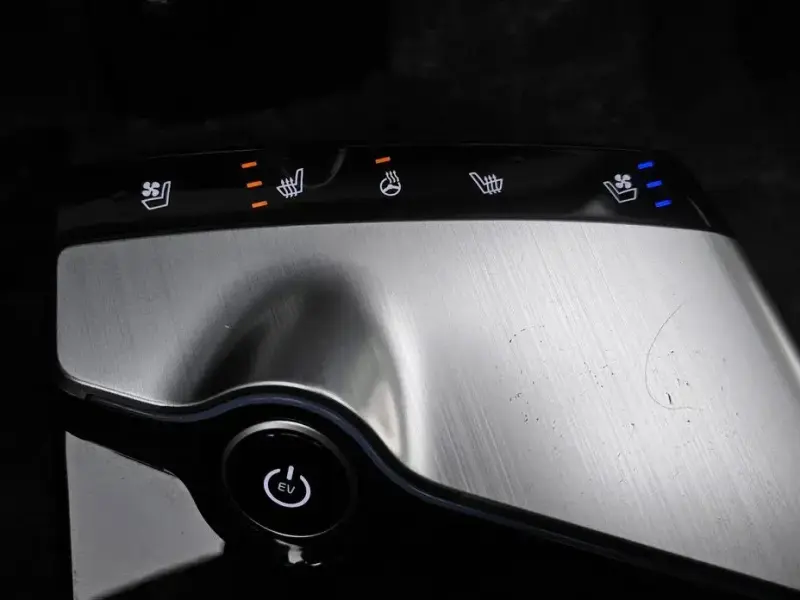 2022 Kia EV6 с пробегом 79 844 км