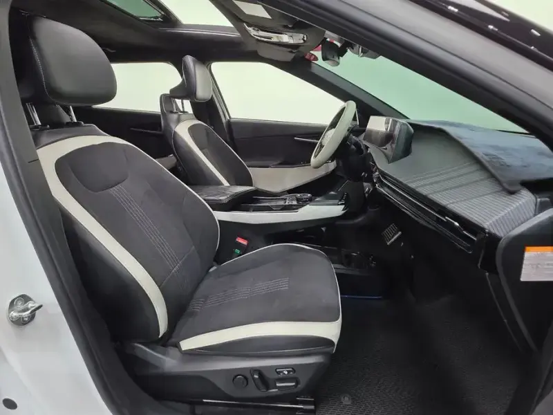 2023 Kia EV6 с пробегом 98 651 км