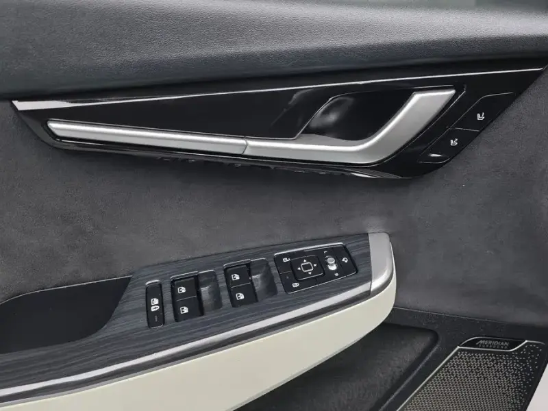 2023 Kia EV6 с пробегом 98 651 км