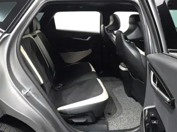 2024 Kia EV6 с пробегом 45 412 км