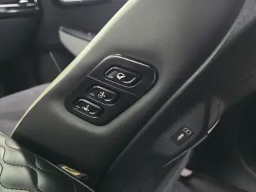 2023 Kia EV6 с пробегом 98 651 км