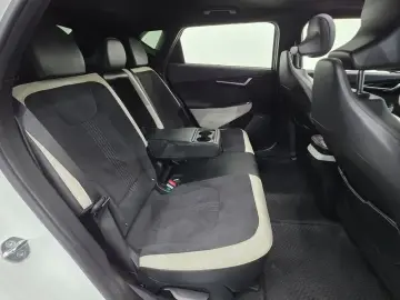 2023 Kia EV6 с пробегом 98 651 км