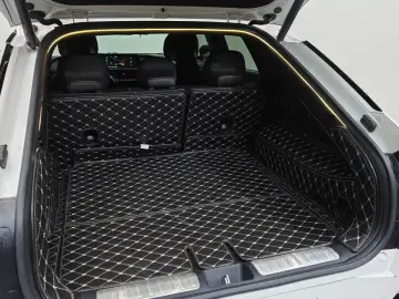 2023 Kia EV6 с пробегом 98 651 км