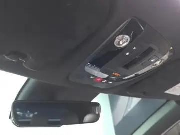 2024 Kia EV6 с пробегом 45 412 км