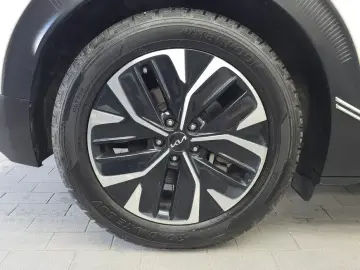 2022 Kia EV6 с пробегом 66 912 км