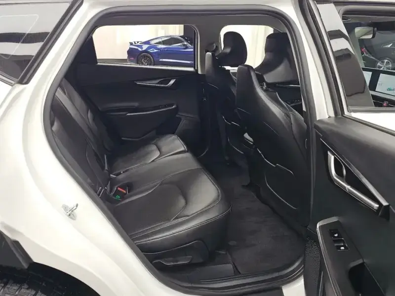 2022 Kia EV6 с пробегом 66 912 км