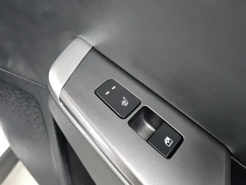 2022 Kia EV6 с пробегом 66 912 км