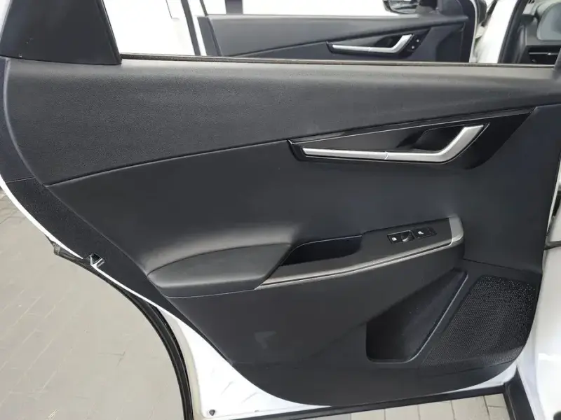 2022 Kia EV6 с пробегом 66 912 км