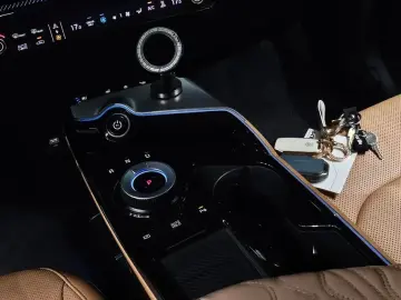 2023 Kia EV6 с пробегом 77 909 км
