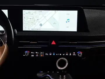 2023 Kia EV6 с пробегом 77 909 км