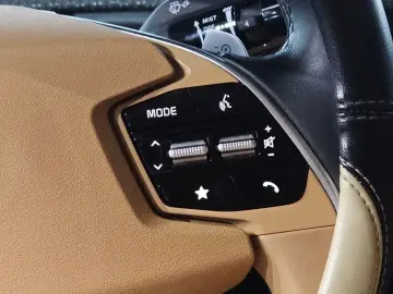 2023 Kia EV6 с пробегом 77 909 км