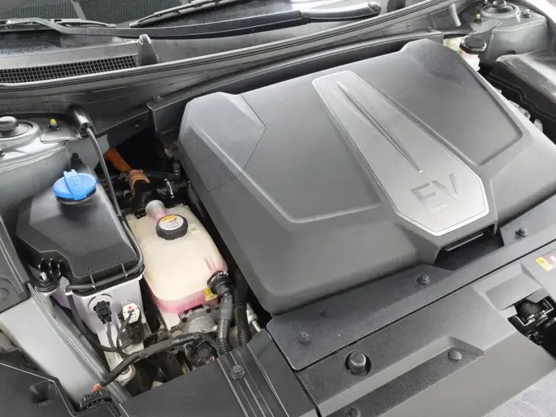 2022 Kia EV6 с пробегом 64 123 км