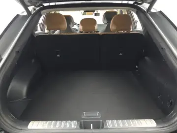2022 Kia EV6 с пробегом 64 123 км