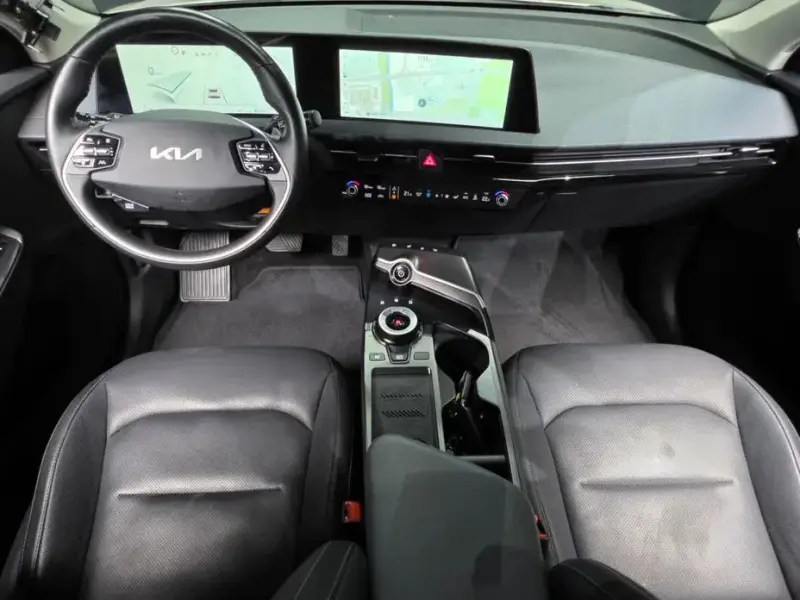 2023 Kia EV6 с пробегом 8 407 км